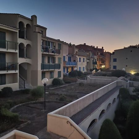 Superbe T2 En Centre Ville Au Calme A Deux Pas Du Marche Кавалере-сюр-Мер Екстериор снимка
